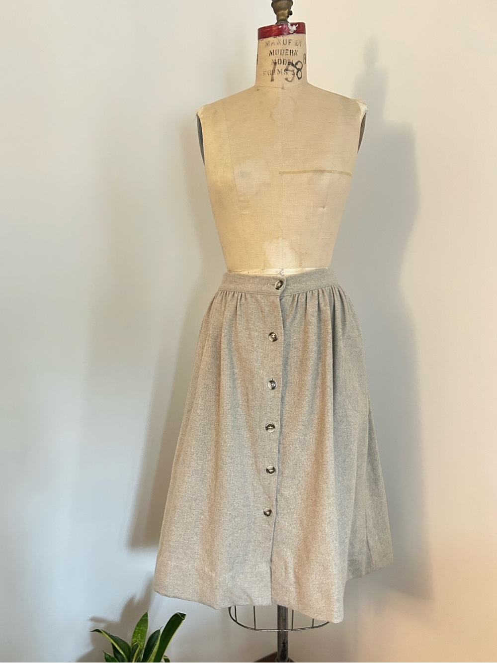 Vintage Button-Front grey wool Midi Skirt